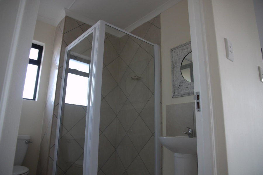 2 Bedroom Property for Sale in Kidds Beach Eastern Cape